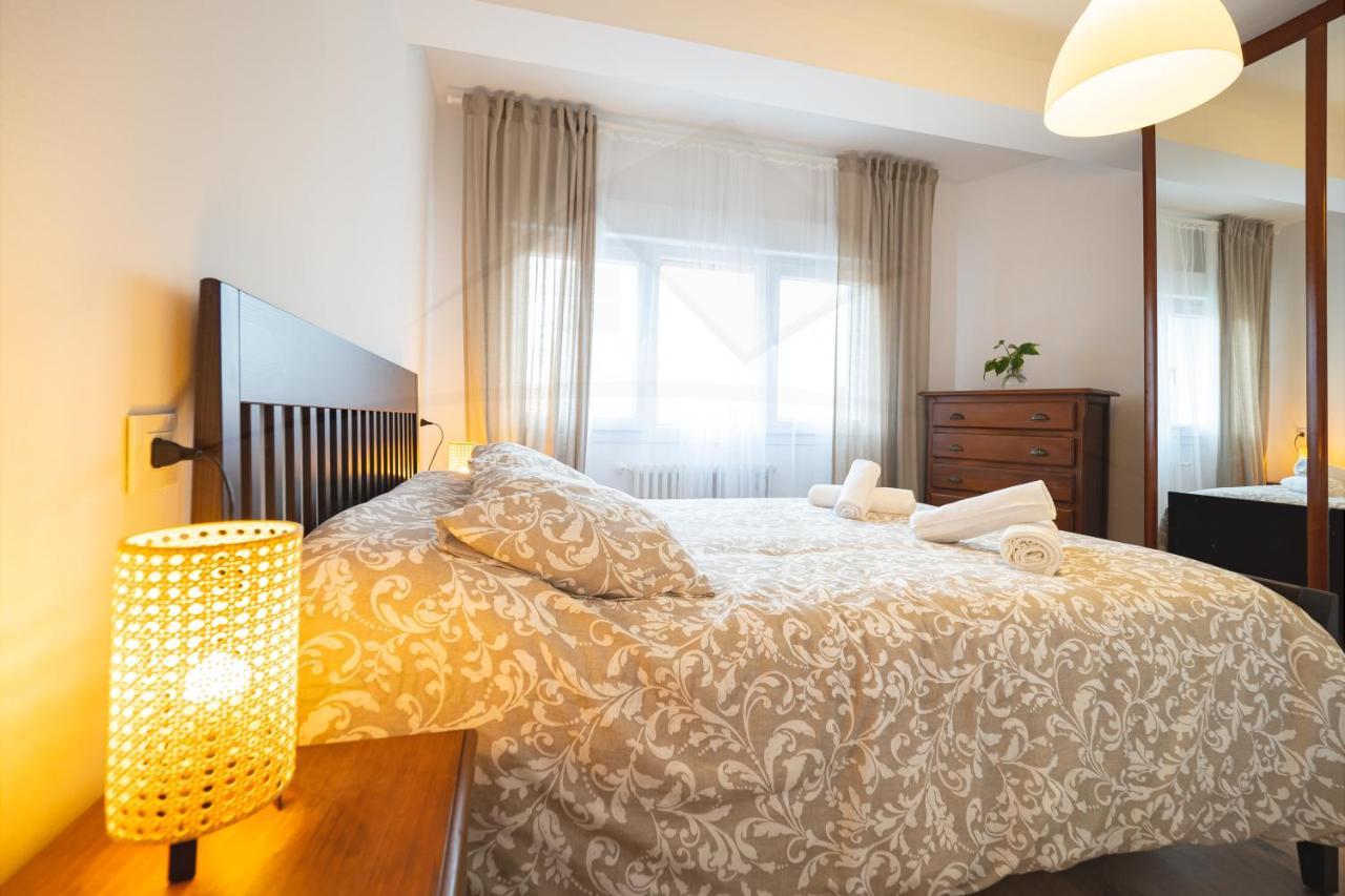 El Carbayedo Apartman Avilés Kültér fotó